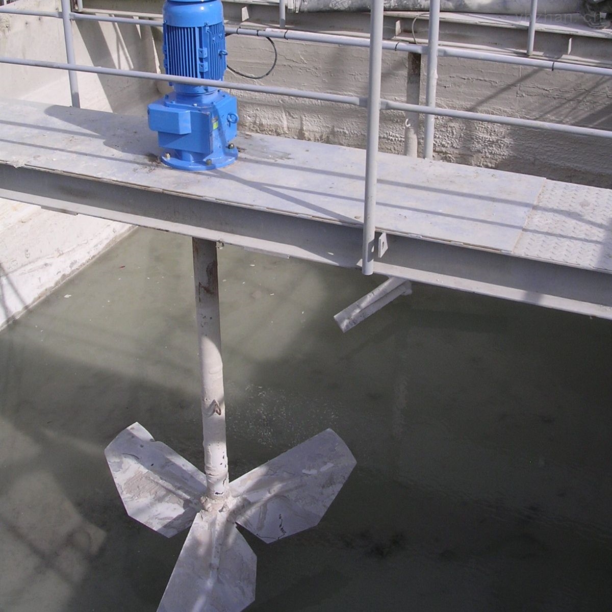 mixer-凯米尼尔ibc搅拌机 chemineer-道问工业设备(上海)有限公司